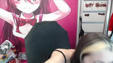 ValeriaXKiss online show from April 6, 2026, 8:04 am