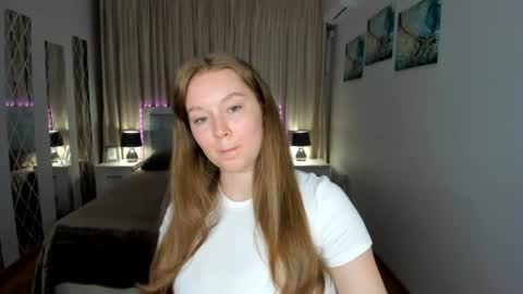 ValeriCherry online show from July 15, 2026, 9:58 am