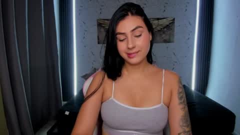 Snapshot of valerie_corthez chatting on July 3, 2026, 9:43 pm VALERIE online show from July 3, 2026, 9:43 pm