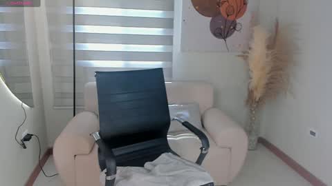  call me Val  online show from January 15, 2025, 5:05 pm