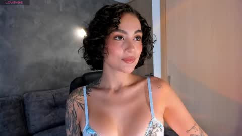 Snapshot of valerieaustin chatting on May 5, 2026, 4:37 pm call me Val online show from May 5, 2026, 4:37 pm
