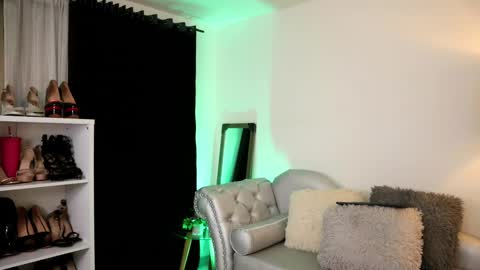 Valerie Style3 online show from October 9, 2025, 4:54 am