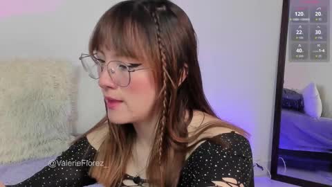 Valerie  Ig valerieflorez  online show from October 15, 2025, 12:55 am