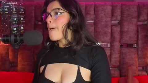 Valeria online show from September 17, 2025, 10:11 pm