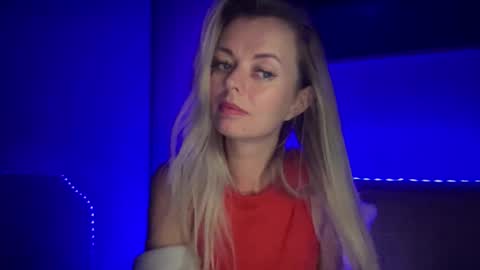 Valerie  online show from September 15, 2025, 10:54 pm