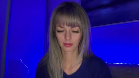 Valerie  online show from December 4, 2025, 5:32 pm