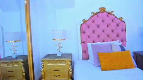   online show from December 13, 2024, 6:38 pm