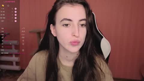 valeritiio online show from October 6, 2025, 5:27 am