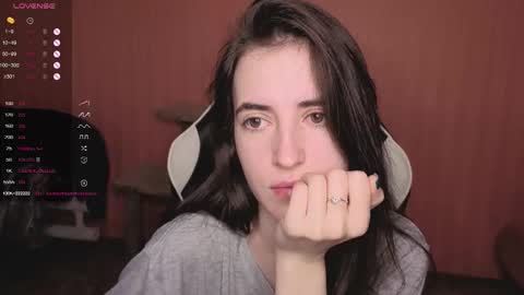 valeritiio online show from November 5, 2025, 5:07 am