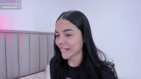 Cris  online show from January 12, 2025, 3:07 am