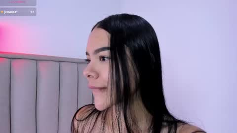 Snapshot of valery__nova chatting on July 18, 2026, 11:36 am Cris online show from July 18, 2026, 11:36 am