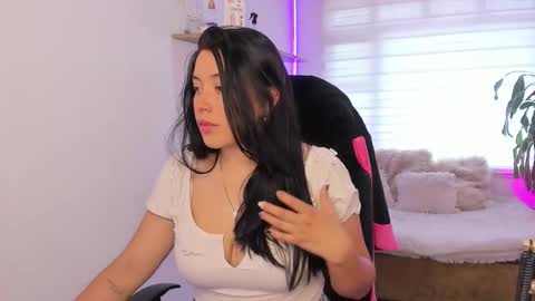 valery_bonnet1 online show from October 23, 2025, 7:12 pm