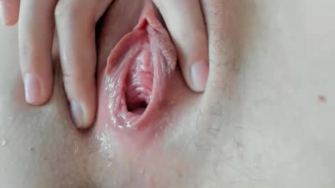 valery_pearson online show from November 28, 2025, 7:27 pm