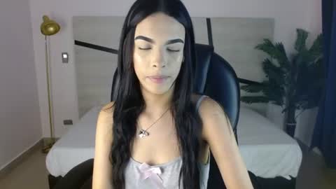 Snapshot of valery_restrepo chatting on July 29, 2026, 8:29 pm valery_restrepo online show from July 29, 2026, 8:29 pm