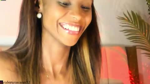 Valery swan1 online show from December 24, 2024, 1:38 am