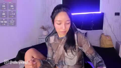 Val online show from September 16, 2025, 12:06 pm