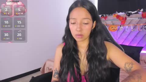 Val online show from October 30, 2025, 11:55 am