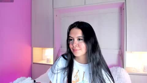 valerymeyerr online show from January 19, 2025, 4:12 am