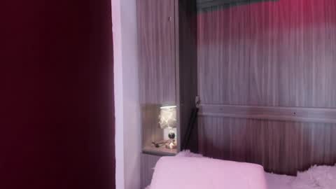 valerymeyerr online show from May 15, 2026, 12:01 pm