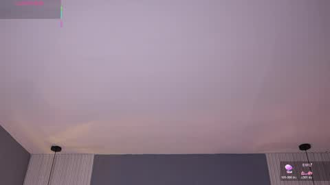 Carla online show from April 10, 2026, 11:04 am