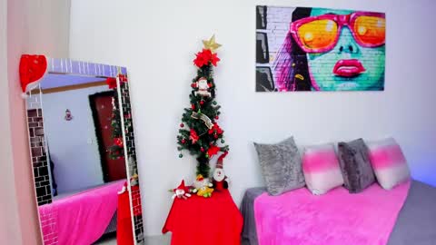 Valery Rivas online show from December 31, 2024, 12:46 pm