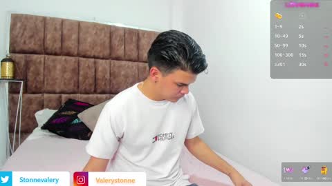 Valery Stonne  online show from January 5, 2025, 7:07 pm