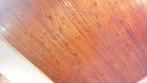 valeryysalasar online show from April 24, 2026, 11:07 pm