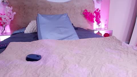 Valeska online show from March 3, 2026, 7:20 pm