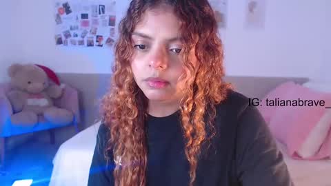 Snapshot of valientegirl_ chatting on March 7, 2025, 2:25 am VALIENTE online show from March 7, 2025, 2:25 am