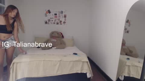 Snapshot of valientegirl_ chatting on November 24, 2025, 3:50 am VALIENTE online show from November 24, 2025, 3:50 am