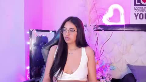 Snapshot of valk_diaz chatting on July 20, 2026, 10:39 am Valk online show from July 20, 2026, 10:39 am