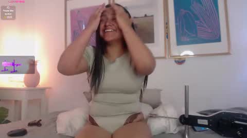 Snapshot of valka_collins chatting on July 3, 2026, 7:20 pm Valka online show from July 3, 2026, 7:20 pm