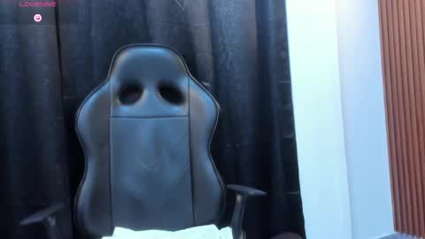 VALKA ROSS online show from November 21, 2025, 12:43 am