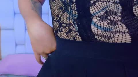 Valkiria moore  online show from October 12, 2025, 7:35 pm