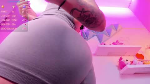 Snapshot of valkiria_ponce chatting on May 5, 2026, 5:37 am Valkiria online show from May 5, 2026, 5:37 am