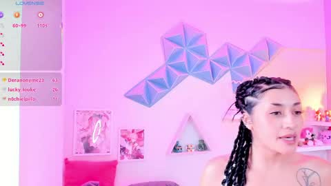 Snapshot of valkiria_ponce chatting on May 17, 2026, 3:52 pm Valkiria online show from May 17, 2026, 3:52 pm