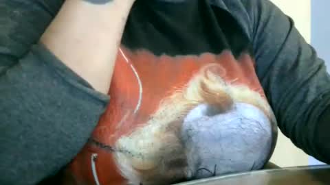 valky_amy online show from May 12, 2026, 7:38 am