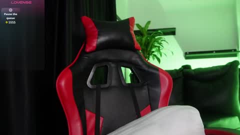 Valkyria  online show from September 25, 2025, 8:45 pm