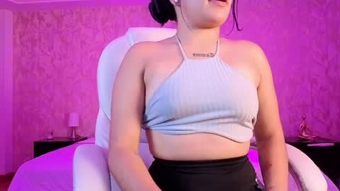 Valkyria  online show from April 21, 2026, 1:42 am