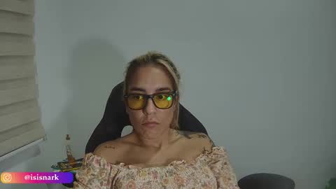 Isis  online show from November 23, 2025, 1:49 am