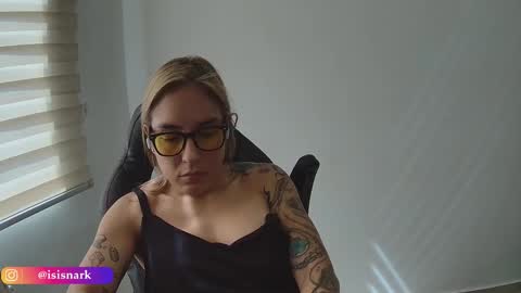 Isis  online show from November 27, 2025, 3:25 pm