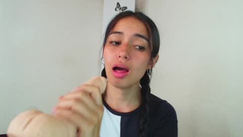 Taty independent account online show from December 11, 2024, 4:31 pm