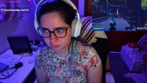 Im Violet online show from December 7, 2024, 6:21 am