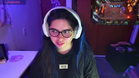 Im Violet online show from January 8, 2025, 5:37 am