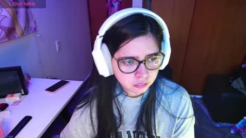 Im Violet online show from January 12, 2025, 10:33 pm