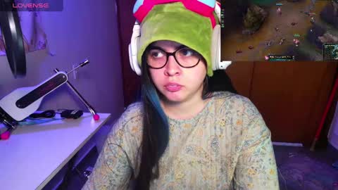 Im Violet online show from January 24, 2025, 2:39 am