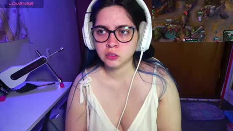 Im Violet online show from February 8, 2025, 7:59 am