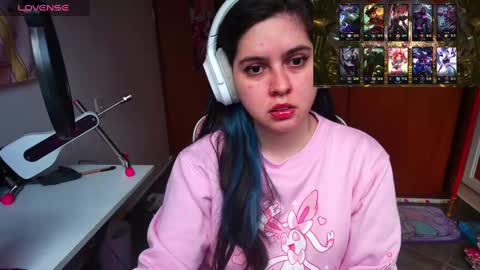 Im Violet online show from February 14, 2025, 10:47 pm