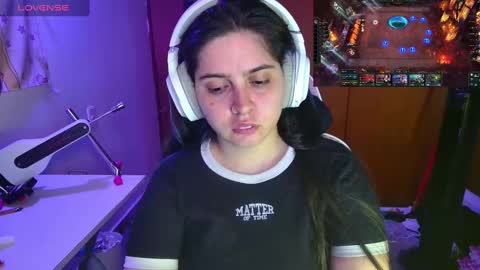 Im Violet online show from February 26, 2025, 2:15 am