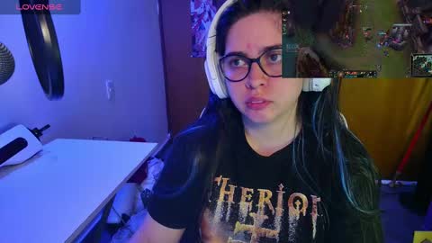 Im Violet online show from March 8, 2025, 12:33 am